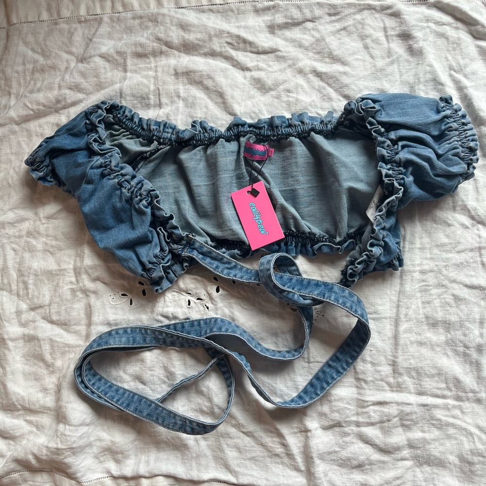 NWT Denim puffy sleeve EDIKTED stretchy wrap